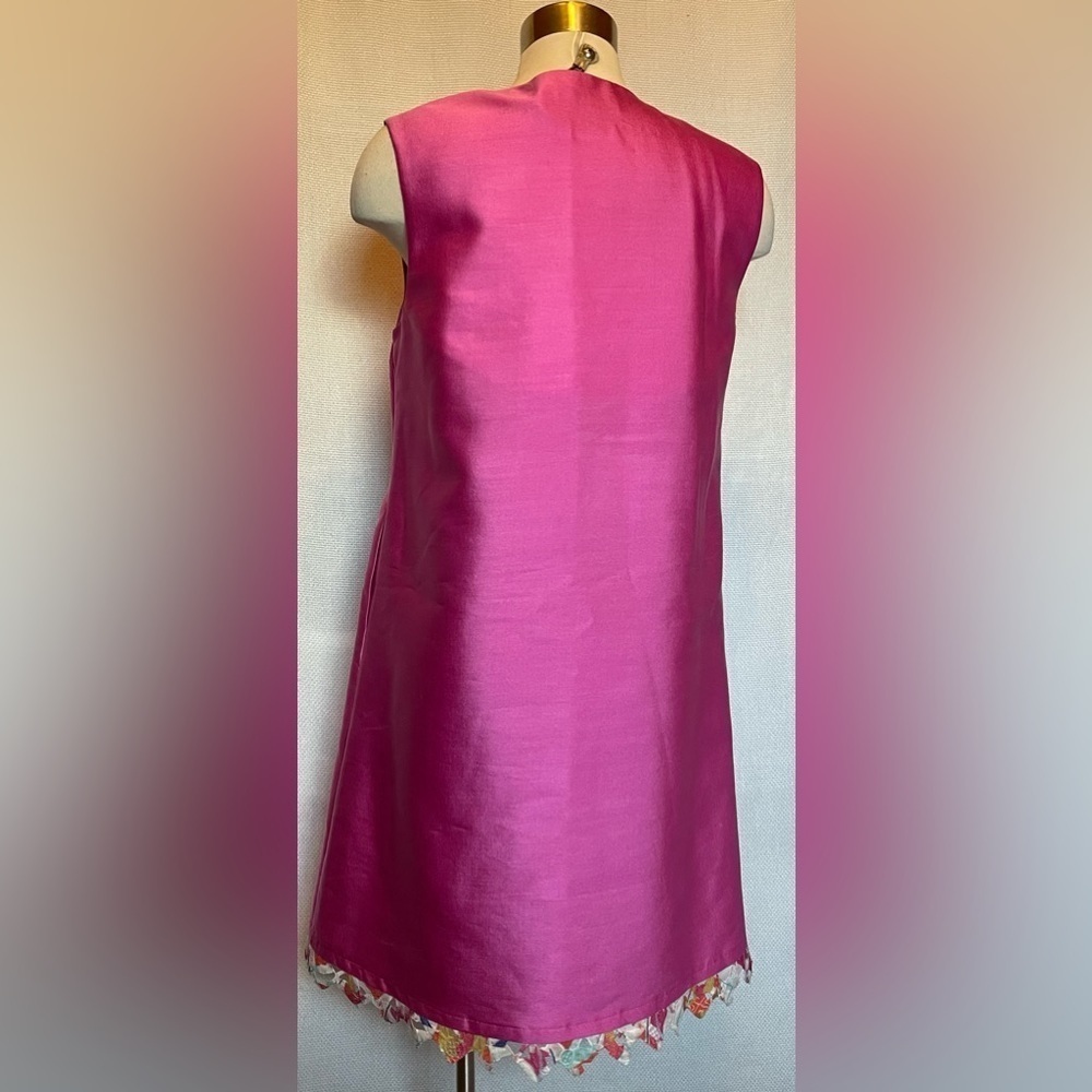 Abbey Glass pink sleeveless dress with crochet hem - Picture 3 of 9